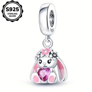 925 Rabbit Holding Heart Bracelet Charm